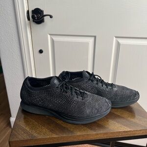 Nike Black Flynit Racers